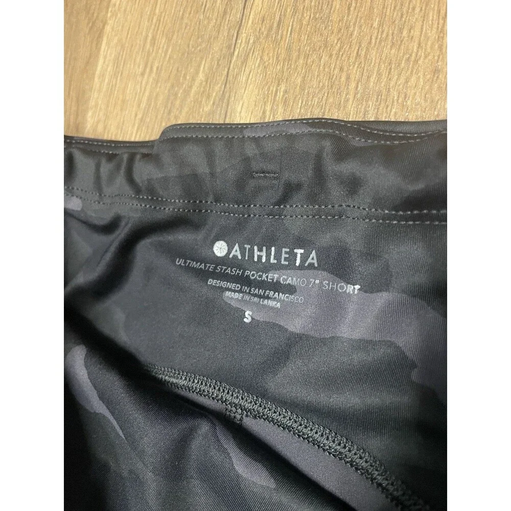 Athleta ultimate pocket